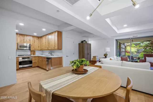 MLS: 7015344 Condo For Sale