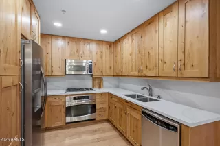 Photo #1: 7015344 Listing 