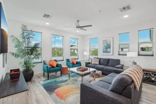 Photo #3: 7015374 Listing 