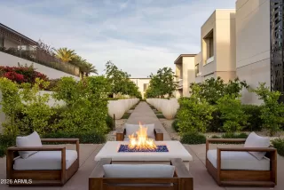 Photo #2: 7015419 Listing 