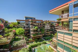 Photo #2: 7015538 Listing 