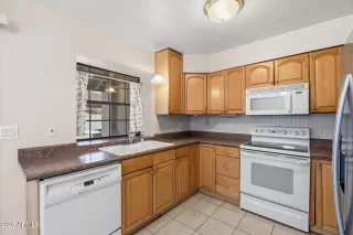 Photo #5: 7015552 Listing 