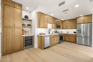 Photo #1: 7015637 Listing 