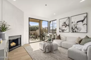 Photo #3: 7015637 Listing 