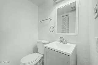 Photo #6: 7015743 Listing 