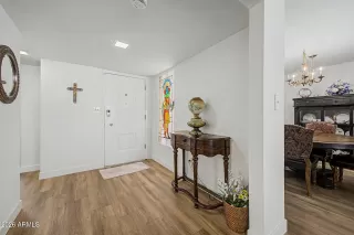 Photo #2: 7015756 Listing 