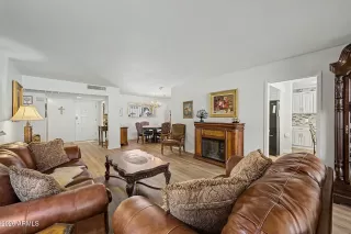 Photo #4: 7015756 Listing 