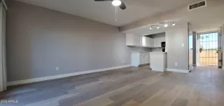 Photo #3: 7015823 Listing 