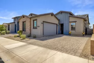 Photo #1: 7015844 Listing 