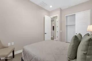 Photo #6: 7015844 Listing 