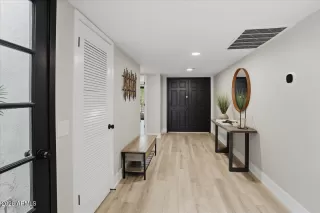 Photo #2: 7015858 Listing 