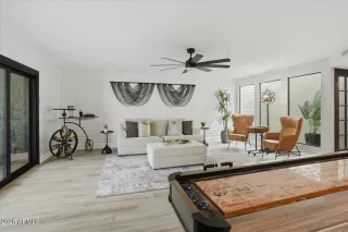 Photo #5: 7015858 Listing 