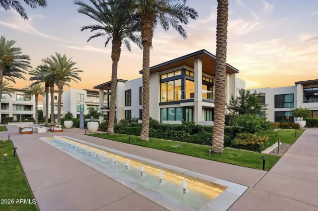 MLS: 7015876 Condo For Sale