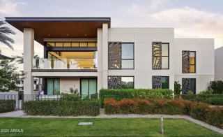 Photo #2: 7015876 Listing 