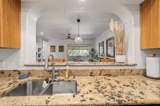 Photo #6: 7015895 Listing 