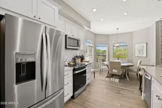 Photo #5: 7016021 Listing 