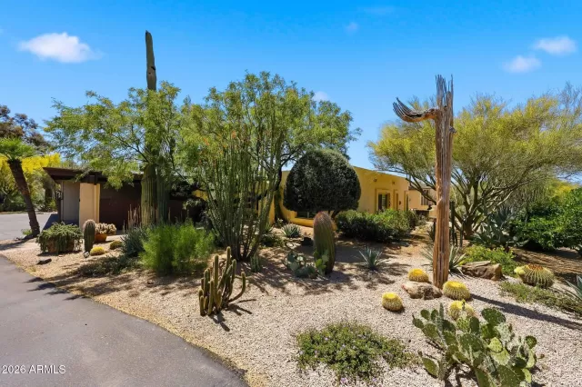 MLS: 7016110 Condo For Sale