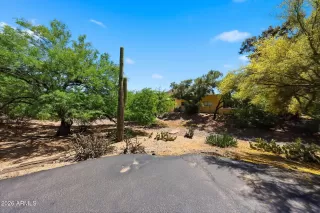 Photo #2: 7016110 Listing 