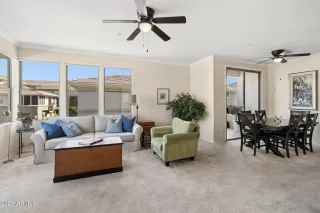 Photo #4: 7016406 Listing 