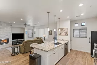 Photo #5: 7016553 Listing 