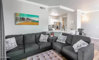 Photo #4: 7016678 Listing 