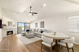 Photo #2: 7016752 Listing 