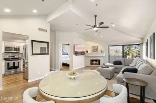 Photo #3: 7016752 Listing 