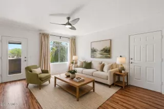 Photo #2: 7016944 Listing 