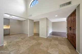 Photo #2: 7017681 Listing