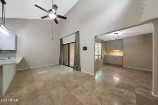 Photo #3: 7017681 Listing