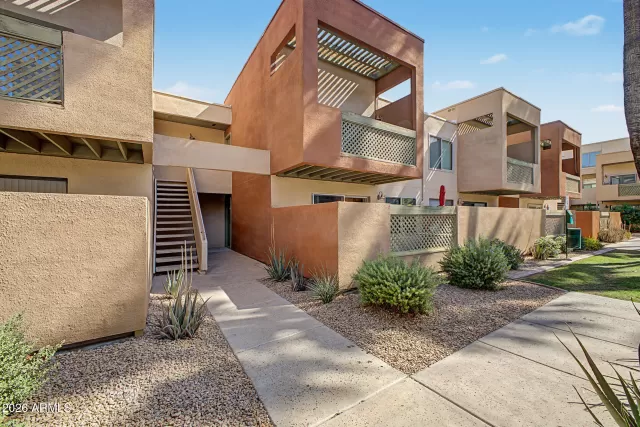 MLS: 7017892 Condo For Sale