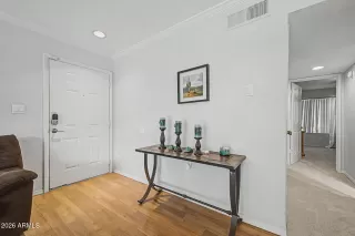 Photo #5: 7017892 Listing 