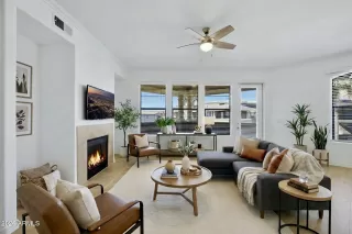 Photo #3: 7018152 Listing 