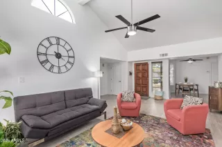 Photo #6: 7018195 Listing 