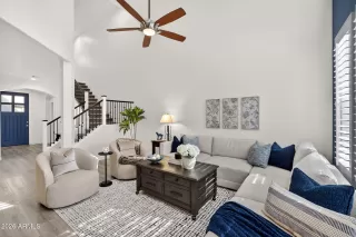 Photo #2: 7018227 Listing 