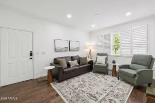 Photo #1: 7018301 Listing 