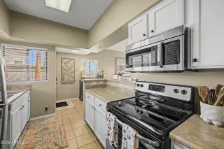 Photo #5: 7018349 Listing 