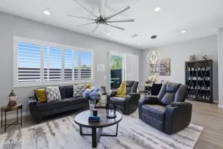 Photo #2: 7018449 Listing 