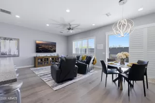 Photo #6: 7018449 Listing 