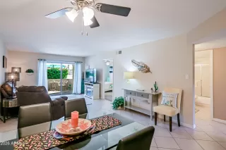 Photo #1: 7018458 Listing 