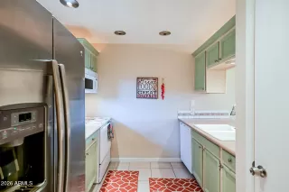 Photo #5: 7018458 Listing 