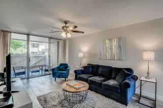 Photo #2: 7018555 Listing 