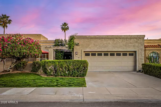 MLS: 7018569 Condo For Sale