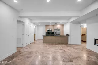 Photo #5: 7018686 Listing 