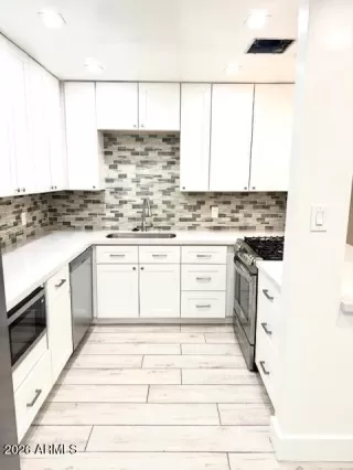 Photo #5: 7018753 Listing 