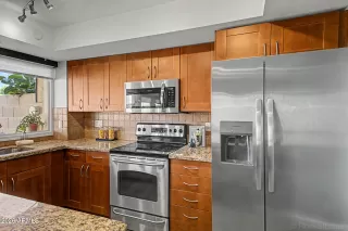 Photo #5: 7018758 Listing 