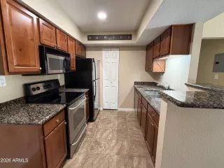 Photo #3: 7019018 Listing 