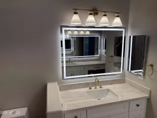 Photo #5: 7019050 Listing 