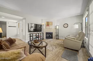 Photo #4: 7019060 Listing 