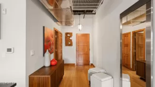 Photo #5: 7019177 Listing 